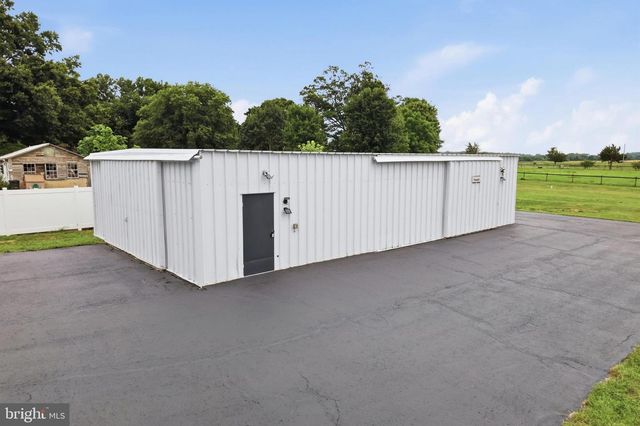 801 MULLICA HILL ROAD, Harrisonville, NJ 08039