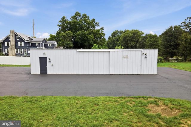 801 MULLICA HILL ROAD, Harrisonville, NJ 08039