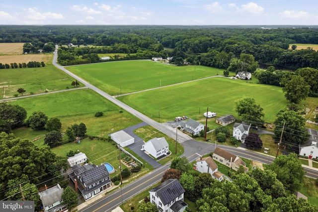 801 MULLICA HILL ROAD, Harrisonville, NJ 08039