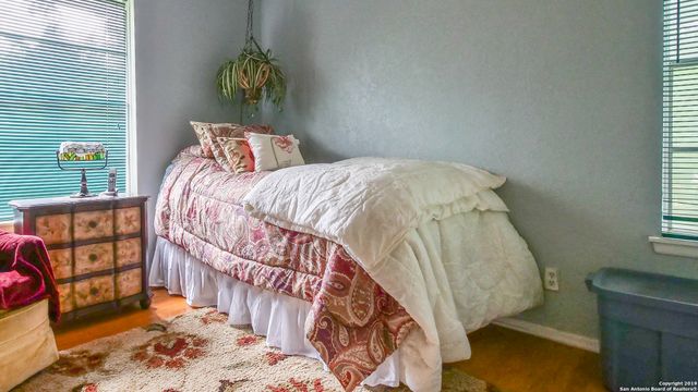 10202 N BULL RUN ST, San Antonio, TX 78230