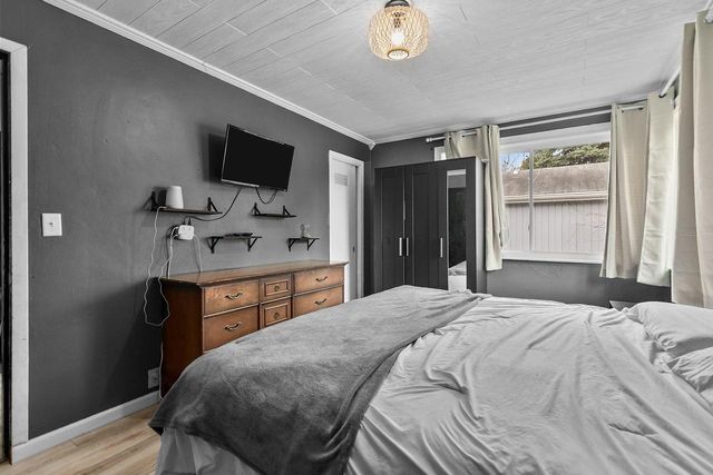 1044 GRAND STREET, Oshkosh, WI 54901