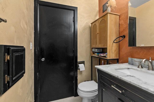 1044 GRAND STREET, Oshkosh, WI 54901