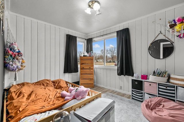 1044 GRAND STREET, Oshkosh, WI 54901