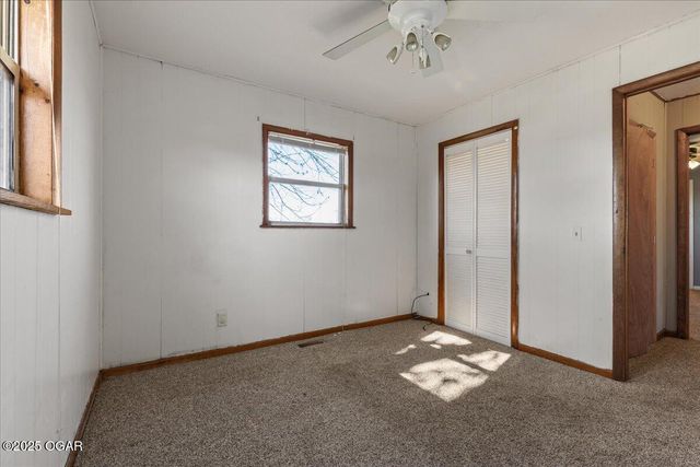 3279 Wildcat Creek Blvd, Fayetteville, AR 72704