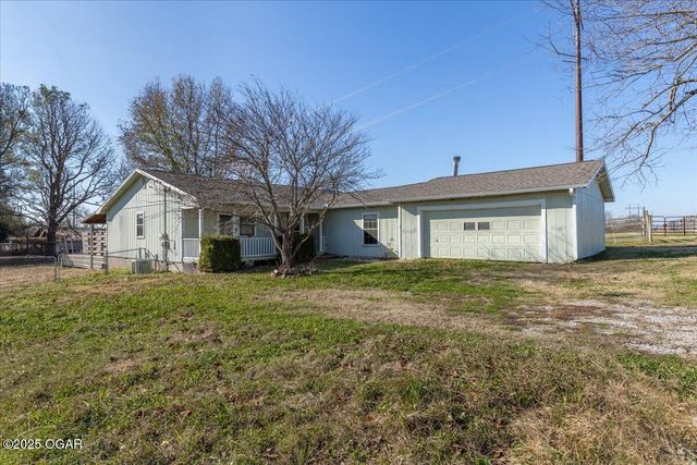 3279 Wildcat Creek Blvd, Fayetteville, AR 72704