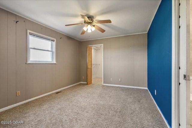 3279 Wildcat Creek Blvd, Fayetteville, AR 72704