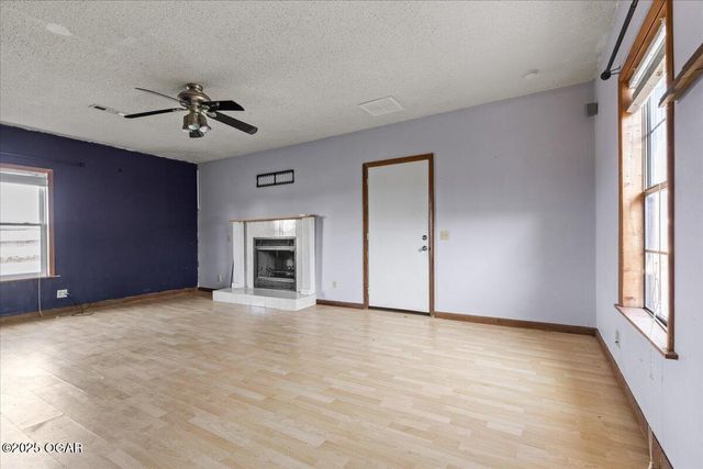 3279 Wildcat Creek Blvd, Fayetteville, AR 72704