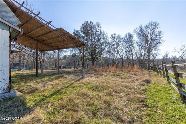 3279 Wildcat Creek Blvd, Fayetteville, AR 72704