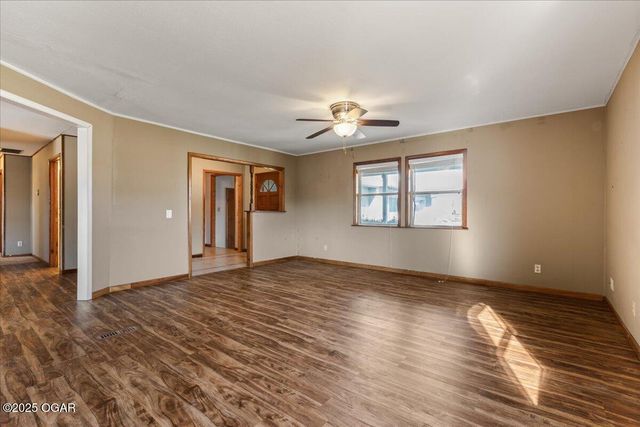 3279 Wildcat Creek Blvd, Fayetteville, AR 72704