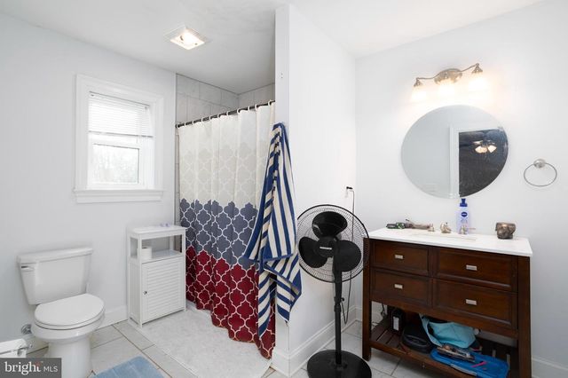 128 SOUTH ST, Secretary, MD 21664