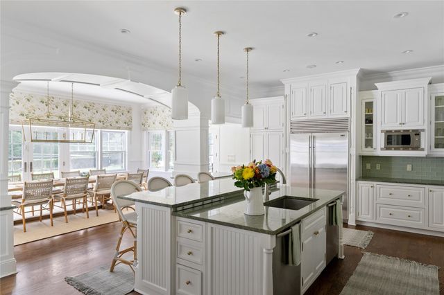 327 Georgica Road, East Hampton, NY 11937