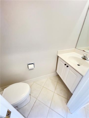 5669 Cove CIR, Naples, FL 34119