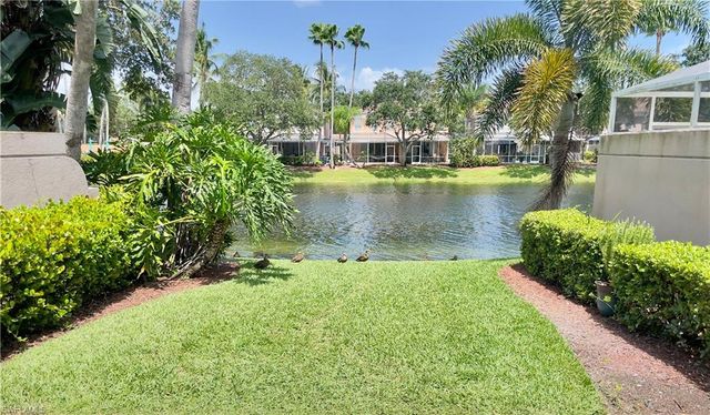 5669 Cove CIR, Naples, FL 34119