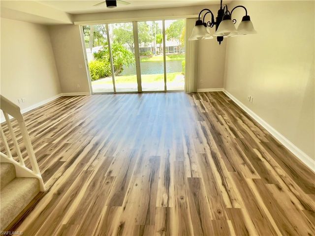 5669 Cove CIR, Naples, FL 34119