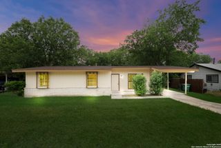 4863 Castle Shield, San Antonio, TX 78218