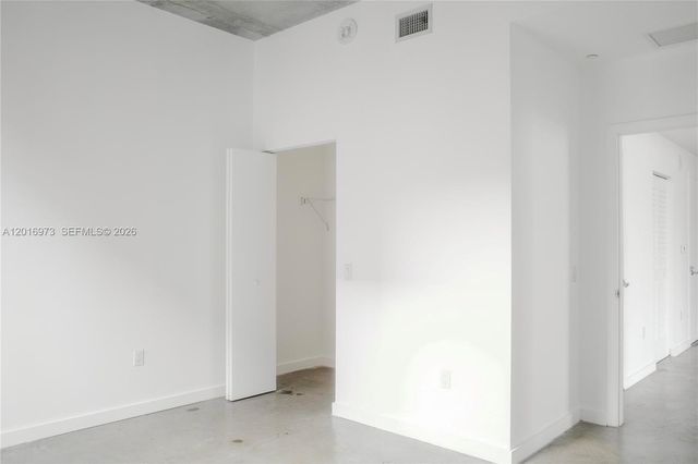 151 SE 1st St 1202, Miami, FL 33131