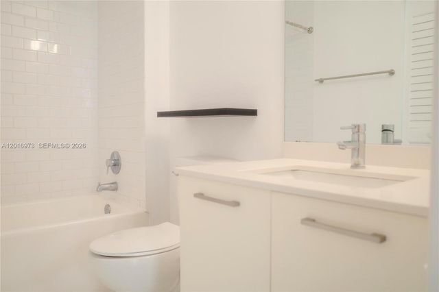 151 SE 1st St 1202, Miami, FL 33131