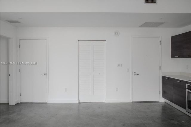 151 SE 1st St 1202, Miami, FL 33131