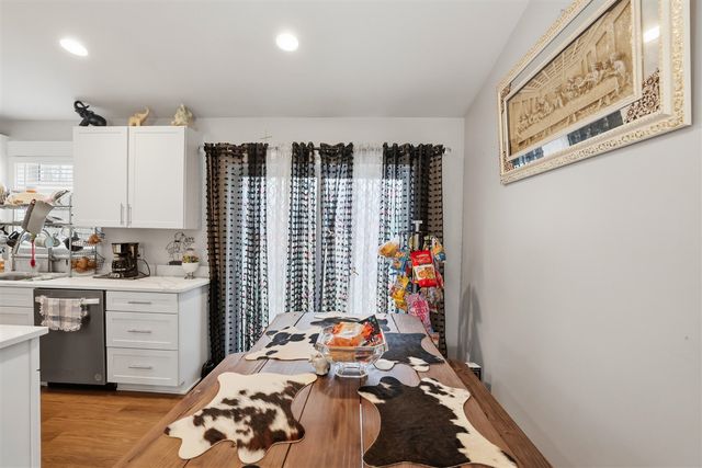 6855 Dale Court, Fennville, MI 49408