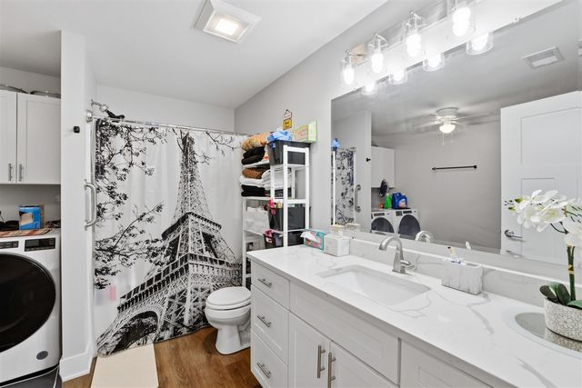 6855 Dale Court, Fennville, MI 49408