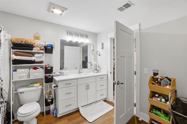 6855 Dale Court, Fennville, MI 49408