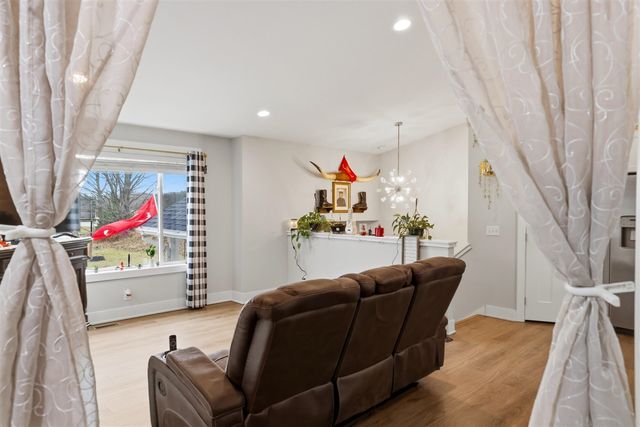 6855 Dale Court, Fennville, MI 49408