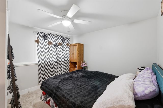 6855 Dale Court, Fennville, MI 49408