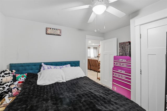 6855 Dale Court, Fennville, MI 49408