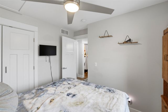 6855 Dale Court, Fennville, MI 49408