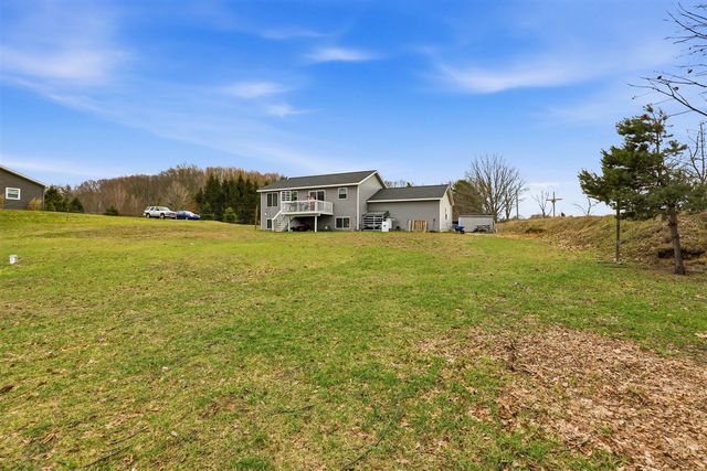 6855 Dale Court, Fennville, MI 49408