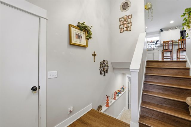 6855 Dale Court, Fennville, MI 49408