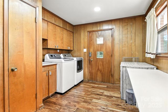 26 33rd Avenue NW, Hickory, NC 28601