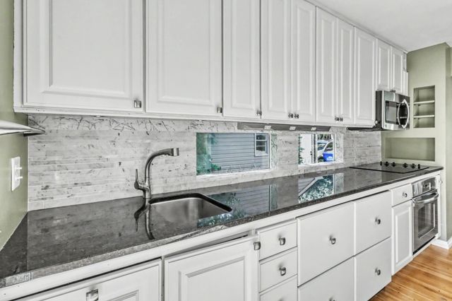 1526 6th Street S, Fargo, ND 58103