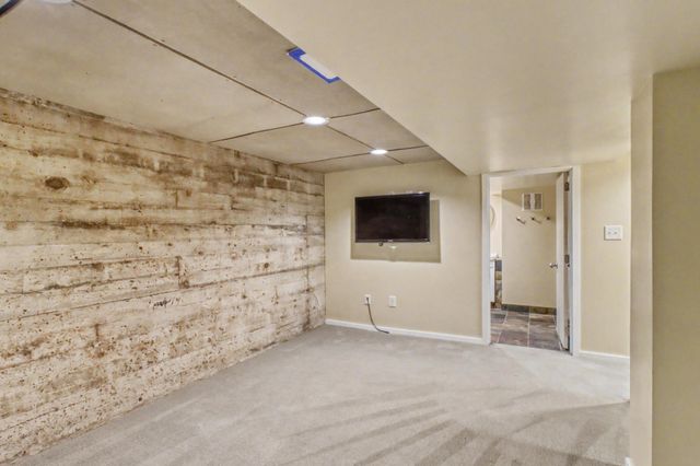 1526 6th Street S, Fargo, ND 58103