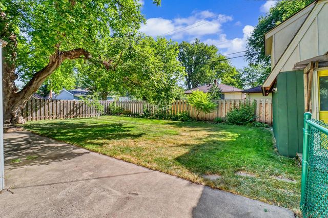1526 6th Street S, Fargo, ND 58103