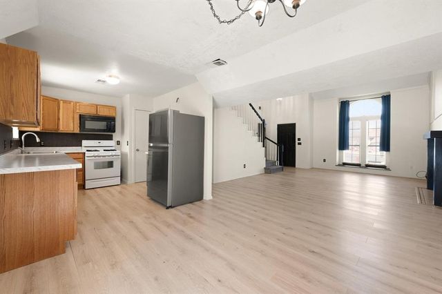 2028 Rose Court, Norman, OK 73071