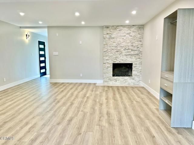 16744 Ludlow Street, Granada Hills (los Angeles), CA 91344