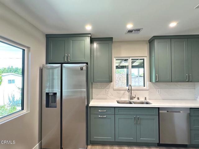 16744 Ludlow Street, Granada Hills (los Angeles), CA 91344