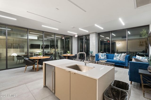 2300 E CAMPBELL Avenue 218, Phoenix, AZ 85016