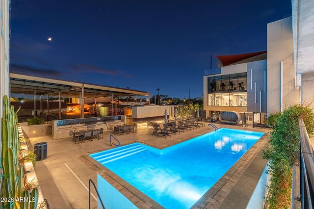 2300 E CAMPBELL Avenue 218, Phoenix, AZ 85016