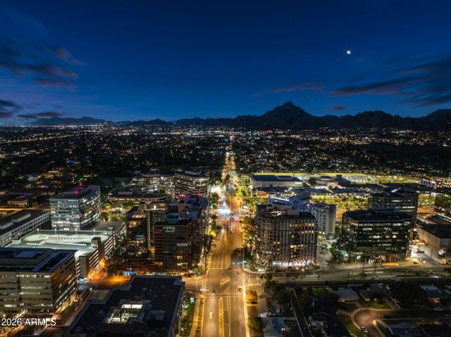 2300 E CAMPBELL Avenue 218, Phoenix, AZ 85016