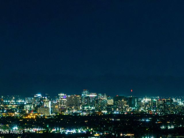 2300 E CAMPBELL Avenue 218, Phoenix, AZ 85016