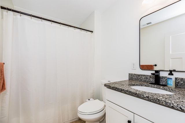 212 Green Street, Somersworth, NH 03878