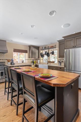 1598 Coyote Dr, Murphys, CA 95247