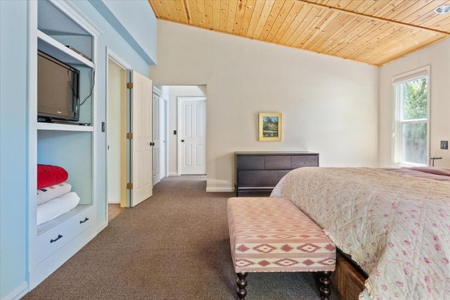 1598 Coyote Dr, Murphys, CA 95247