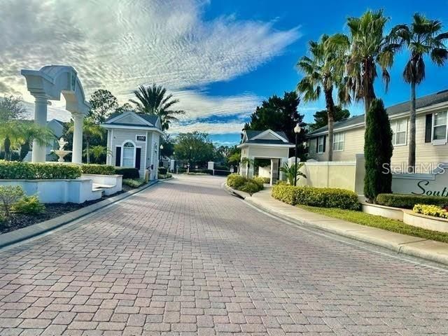 1300 EASTERN PECAN PLACE 208, Winter Garden, FL 34787