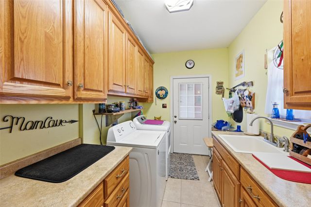 346 Forreston Road, Waxahachie, TX 75165