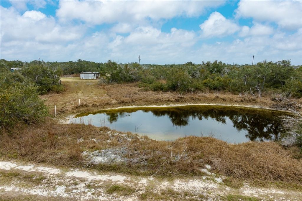 1272 Mack, Rockport, TX 78336 — photo 5