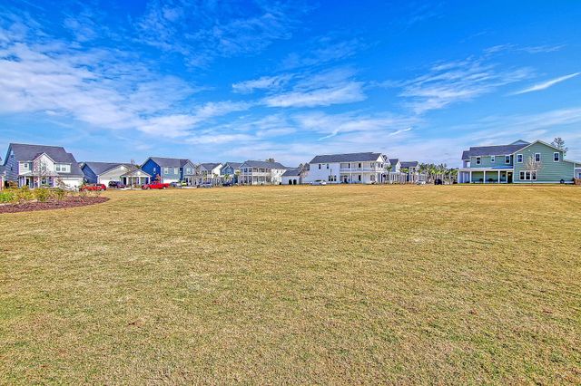 103 Nutmeg Way, Summerville, SC 29485