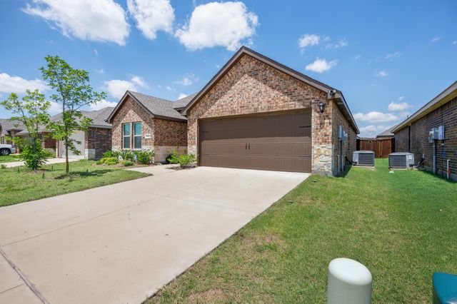 3413 Perman Drive, Mesquite, TX 75126